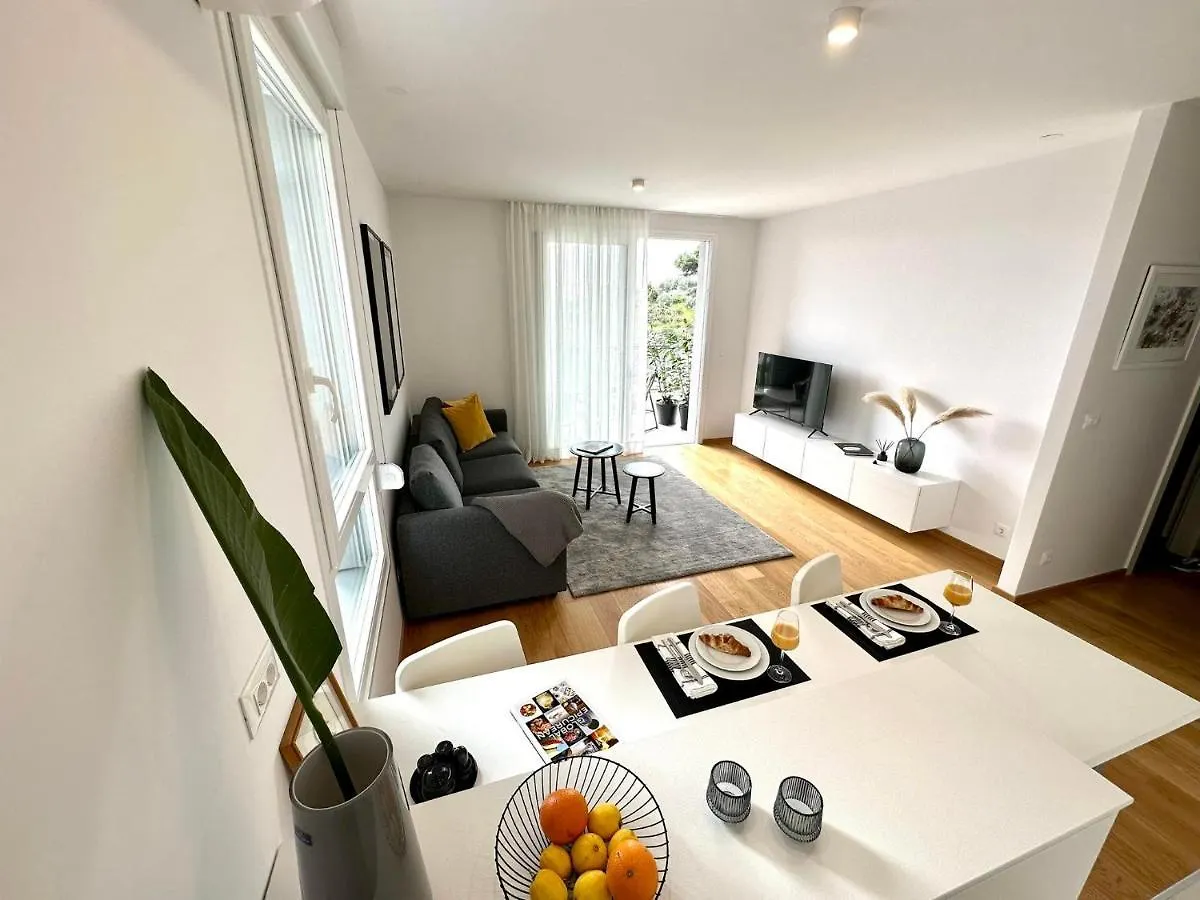 Sono - App With Garage&Elevator Apartment Split 0*,